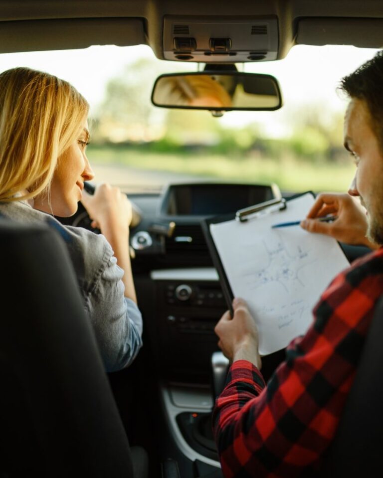 At driver medical test, GMC registered doctor provide professional d4 medical services for HGV and taxi drivers